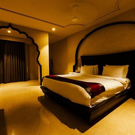 Hotel Brij Residency Top Selling , Lātūr المظهر الخارجي الصورة